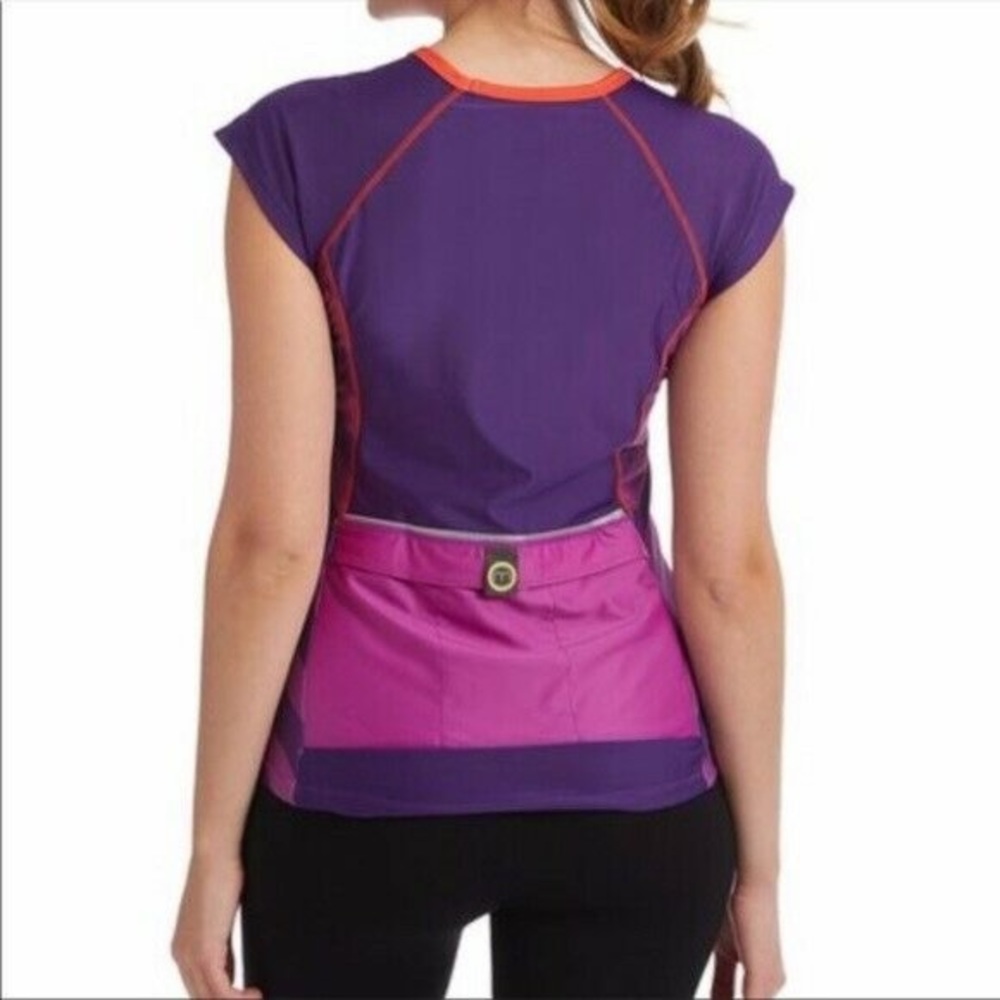 NWT Moxie Cycling Color Block Tee size Medium